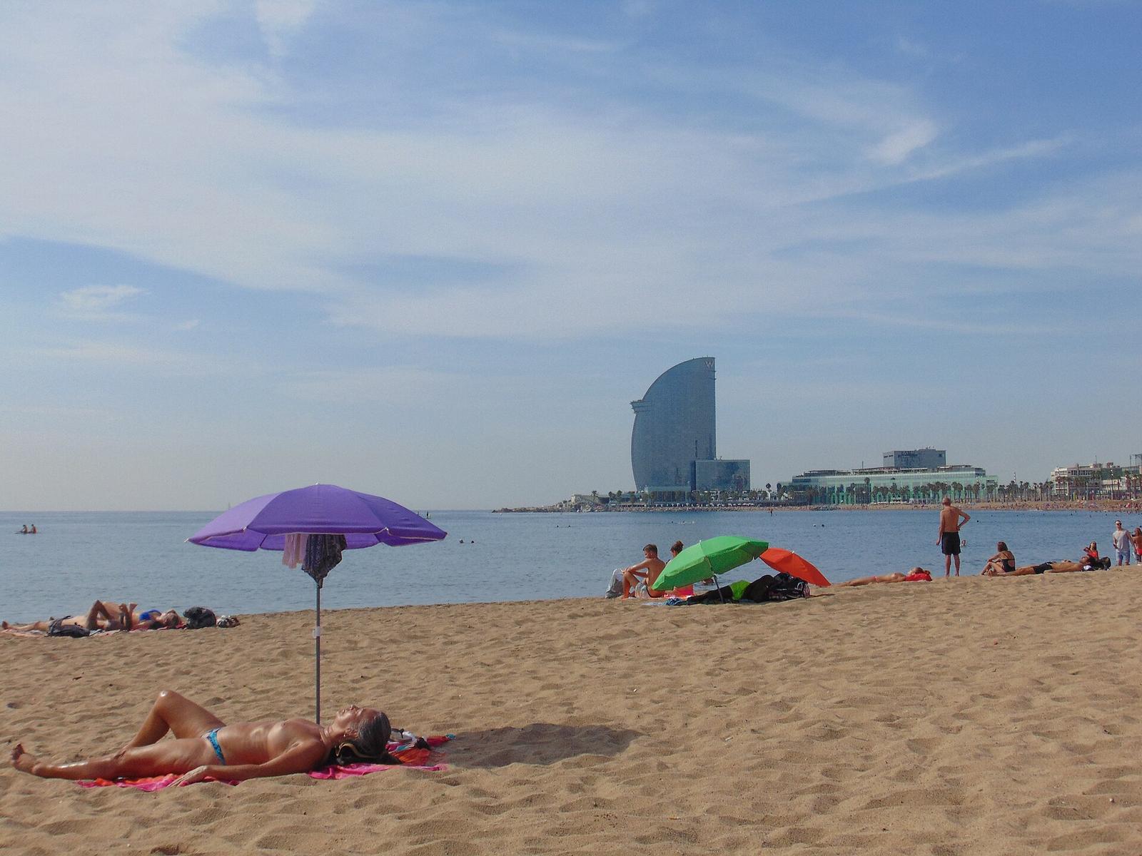 Barcelona Residents Cut Stress Using 5 Simple Science-Backed Techniques