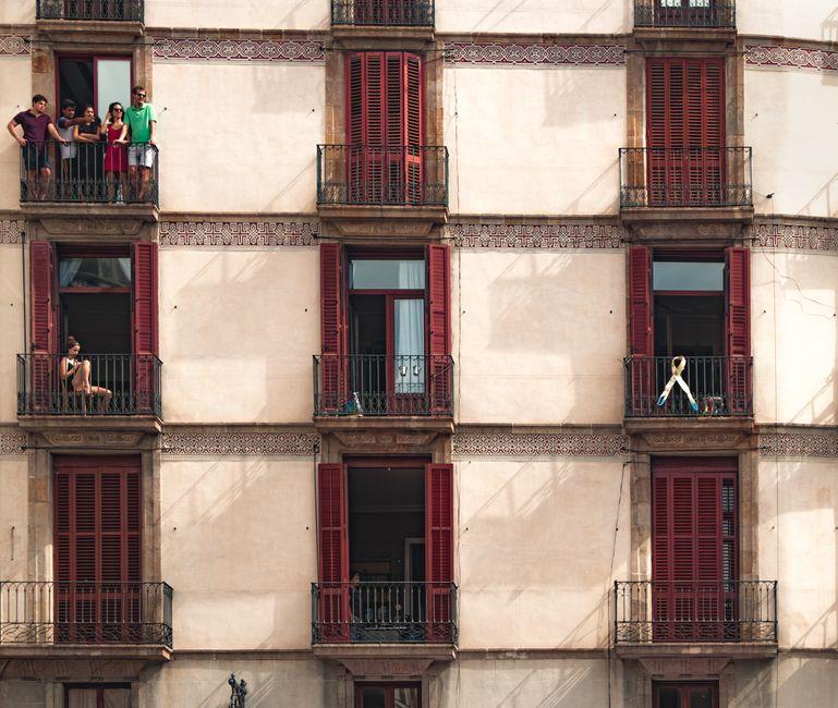 Barcelona Mothers Build Community Networks, Transform Family Wellness Standards