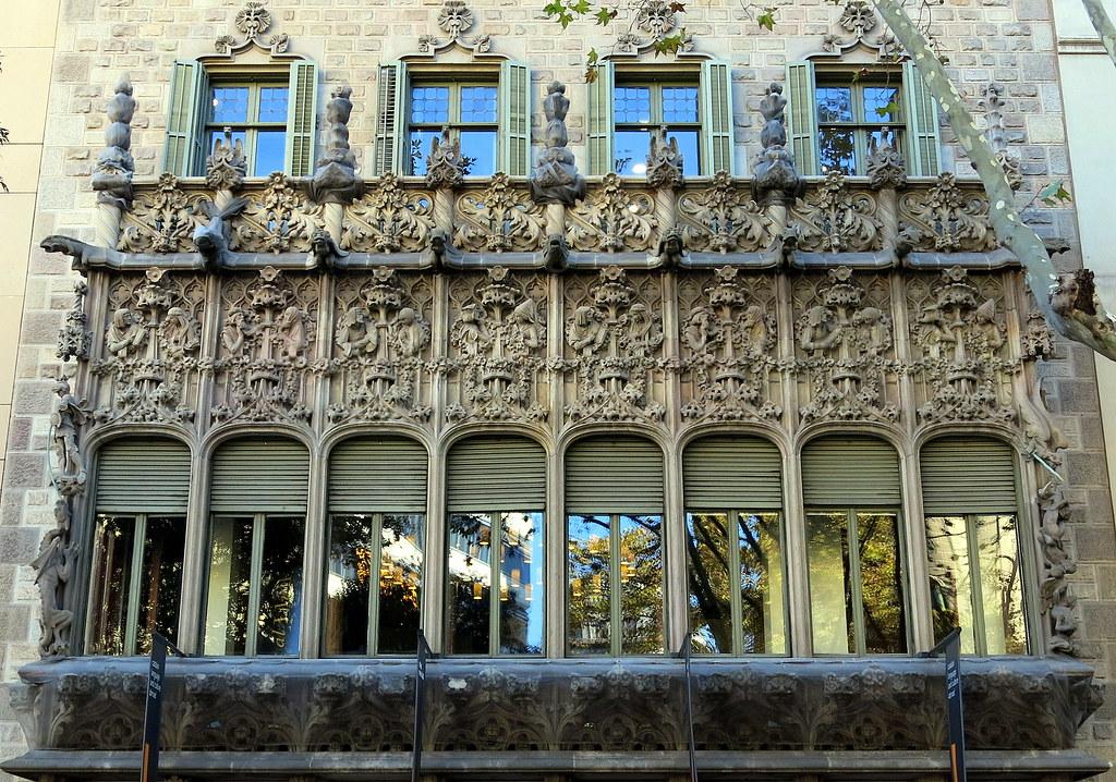 Barcelona Residents Navigate Rising Living Costs Amid Global Uncertainty