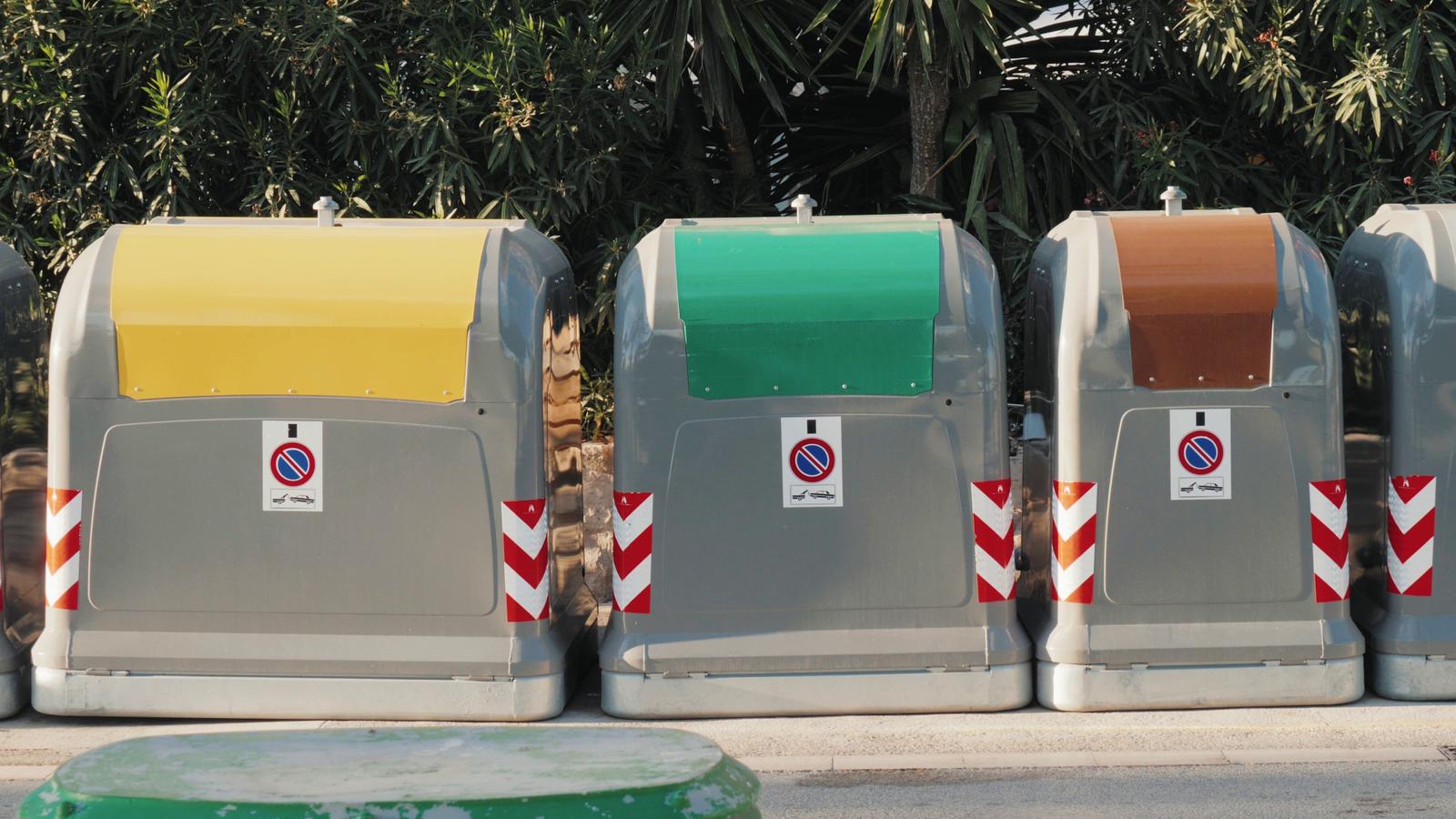 Barcelona Cracks Down on Fake Rental Photos in Housing Crisis